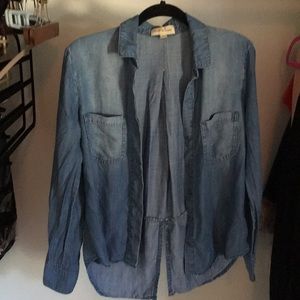 XS CLOTH & STONE DENIM BUTTON UP